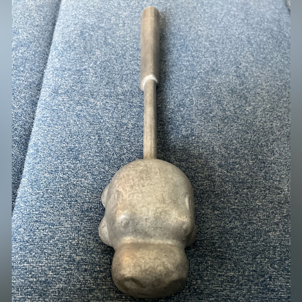 Vintage MCM Hippopotamus Hippo Meat Tenderizer Mallet Aluminum 10.75 Inches Long